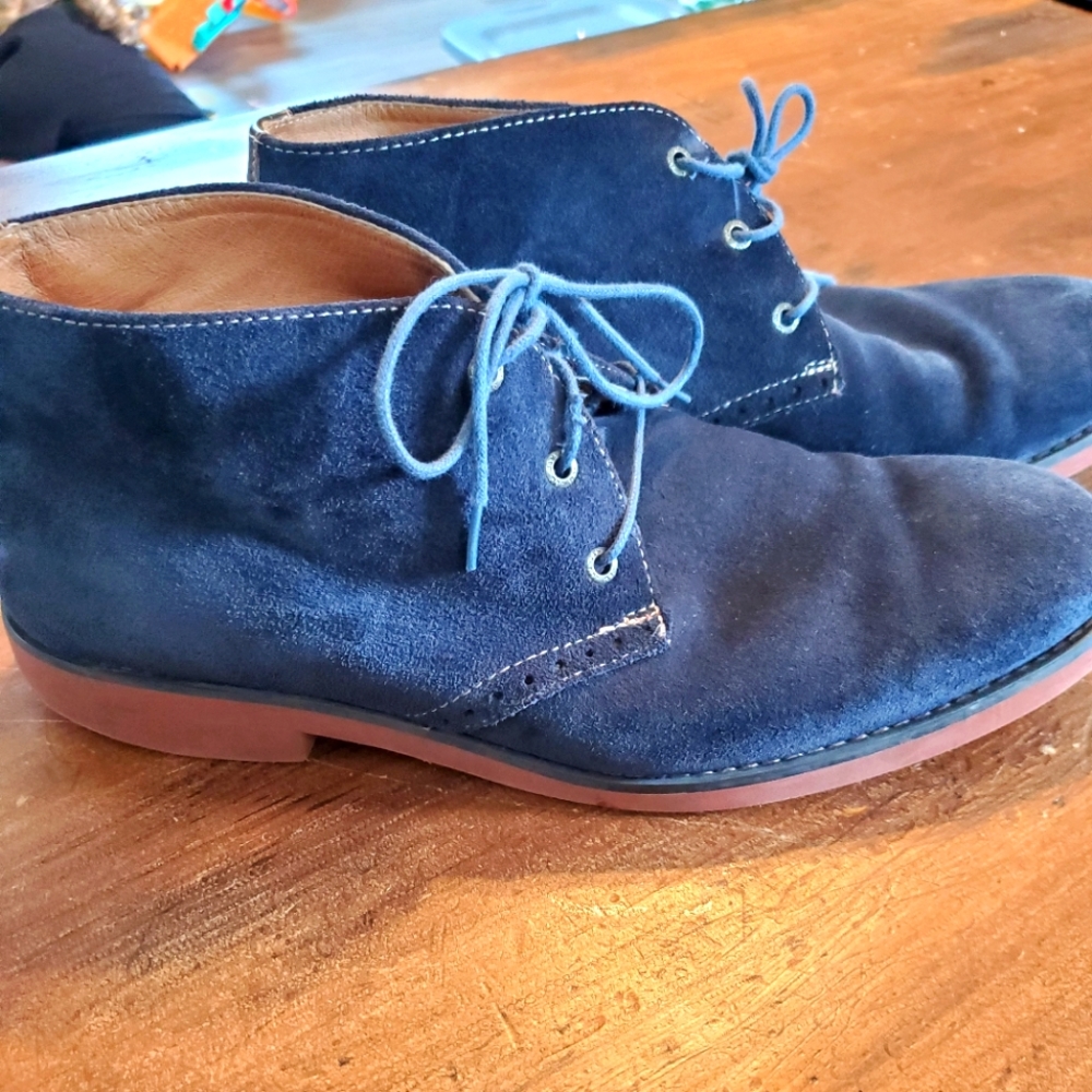 Johnston & Murphy suede ankle boots
